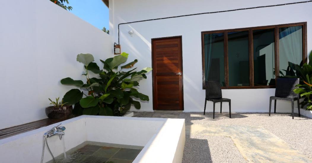 Rafflesia Resort Lundu Exterior foto